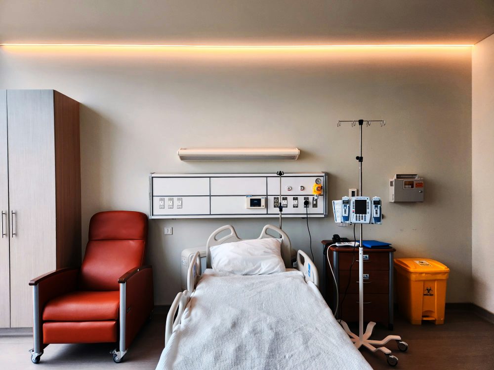 Building Digital Twin for Hospitals - Room